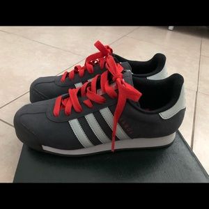 Adidas Samoa size U.S 8